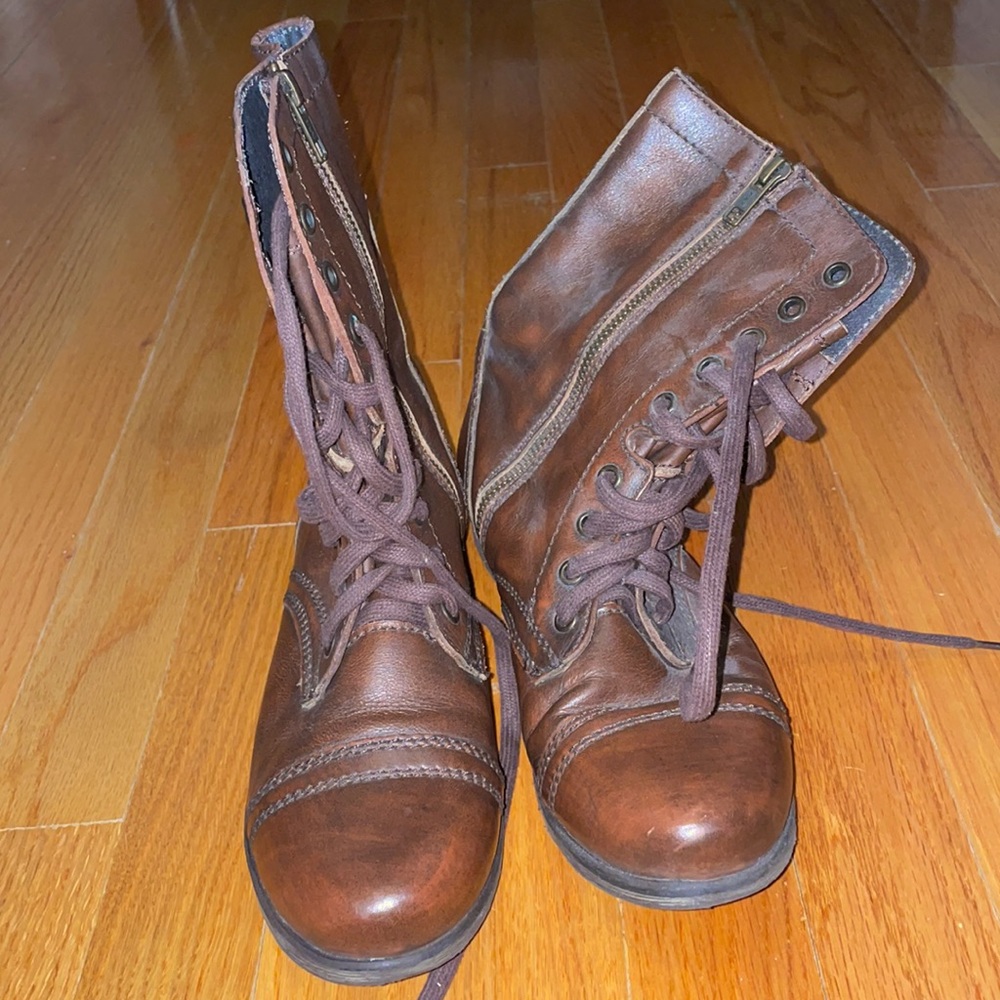 Steve Madden combat boots